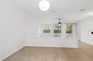 Photo #3: O6397569 Listing 