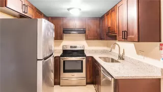 Photo #4: O6397636 Listing