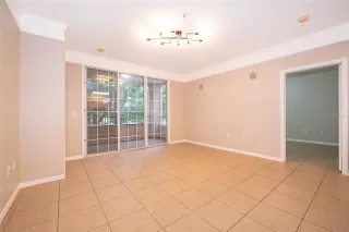 Photo #6: O6397717 Listing 