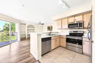 Photo #5: O6397796 Listing 