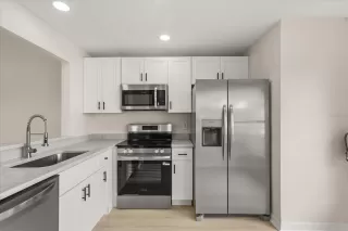 Photo #3: O6397910 Listing 