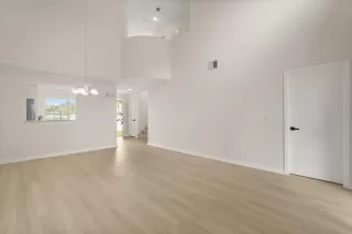 Photo #5: O6397910 Listing 