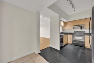 Photo #5: O6398154 Listing 