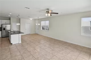 Photo #4: O6398259 Listing