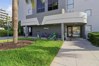 Photo #3: O6398303 Listing 