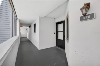 Photo #3: O6398305 Listing 