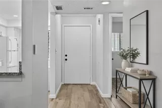 Photo #4: O6398305 Listing 