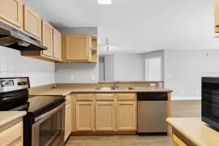 Photo #5: O6398356 Listing 