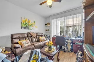 Photo #6: O6398369 Listing 