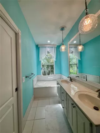 Photo #3: O6398399 Listing 