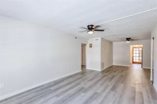 Photo #5: O6398432 Listing 