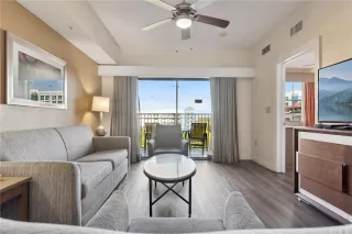 Photo #3: O6398461 Listing 