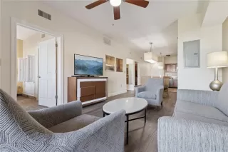 Photo #5: O6398461 Listing 