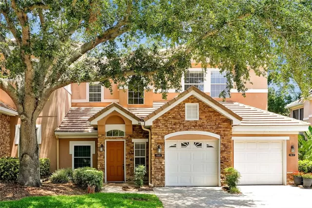 MLS: O6398464 Condo For Sale