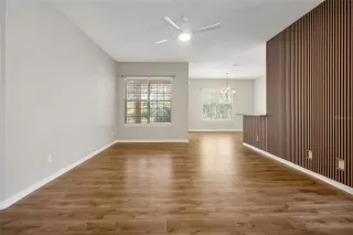 Photo #3: O6398464 Listing