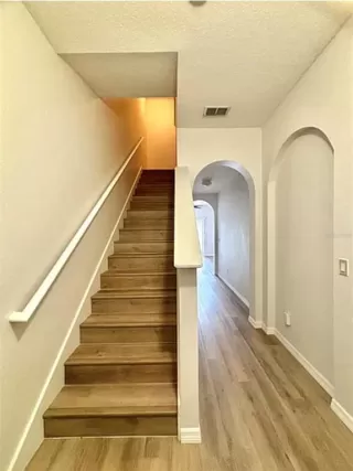 Photo #2: O6398479 Listing 