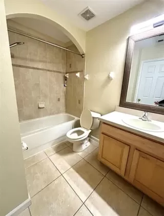 Photo #4: O6398479 Listing 