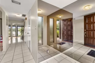 Photo #3: O6398489 Listing