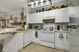 Photo #4: O6398539 Listing 