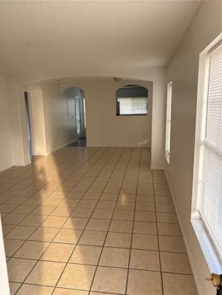 Photo #3: O6398551 Listing 