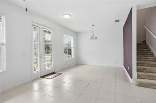 Photo #4: O6398620 Listing 