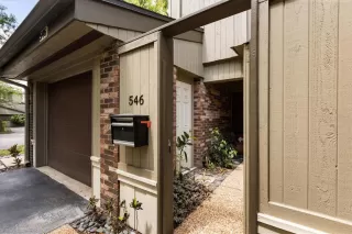 Photo #1: O6398671 Listing 