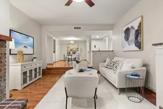 Photo #6: O6398671 Listing 