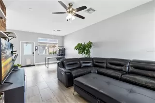 Photo #2: O6398674 Listing