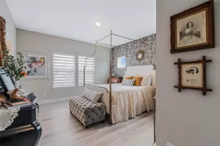 Photo #4: O6398768 Listing