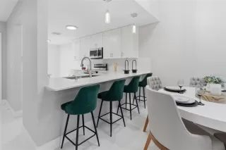 Photo #2: O6398770 Listing