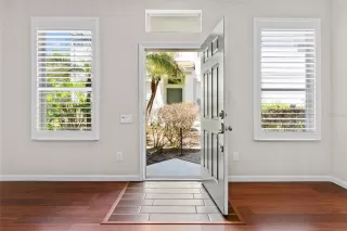 Photo #5: O6398775 Listing 