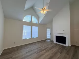 Photo #4: O6398841 Listing