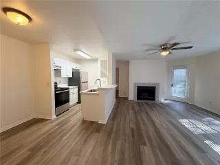 Photo #4: O6398844 Listing