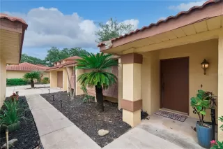 Photo #1: O6398846 Listing 