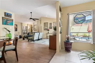 Photo #5: O6398846 Listing 