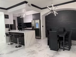 Photo #6: O6398857 Listing 