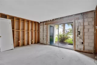 Photo #3: O6399152 Listing 