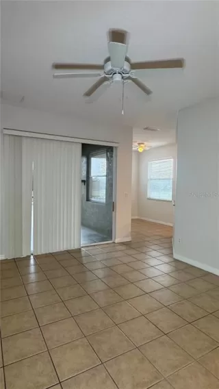 Photo #5: O6399215 Listing 