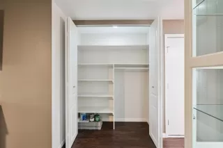 Photo #6: O6399258 Listing