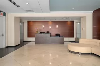 Photo #2: O6399267 Listing