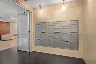 Photo #5: O6399267 Listing