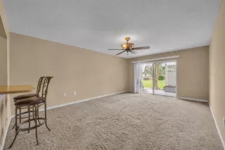 Photo #6: O6399346 Listing 