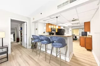 Photo #6: O6399430 Listing 