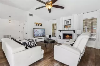 Photo #6: O6399436 Listing 