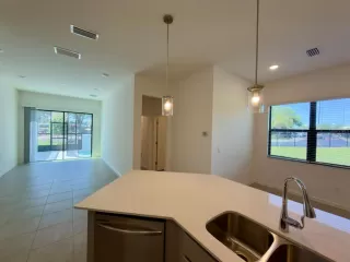 Photo #6: O6399483 Listing