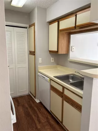 Photo #6: O6399586 Listing