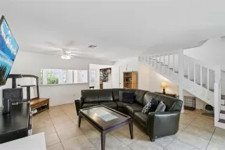 Photo #3: O6399660 Listing 