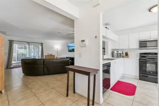 Photo #5: O6399660 Listing 