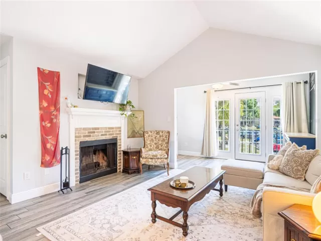 MLS: O6399800 Condo For Sale