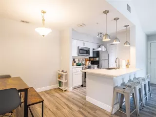 Photo #5: O6399800 Listing 